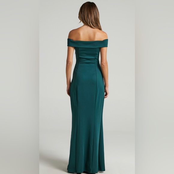 ONE FOR THE MONEY DRESS IN EMERALD - Picture 4 of 7